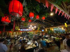 大堂-龙泉人椰子鸡.糟粕醋.海南菜(三亚旗舰店)