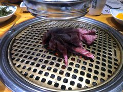 -唯成•韩国炭火烤肉 유성고기