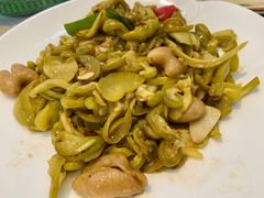 西瓜酸炒大肠-横岗朋仔餐厅