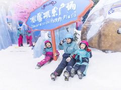 -长沙湘江冰雪世界