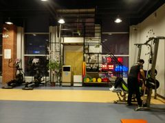 -VLines耀能运动Space&Flow(国贸店)