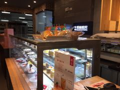 -焙丽拾光(麦凯乐直营店)