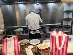-小杨生煎(黄河路美食休闲街店)