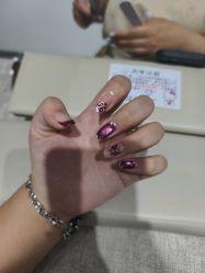 -晨·艺美甲美睫
