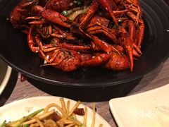 -巴厘龙虾·榜首油焖大虾(音乐学院·沿江酒馆店)