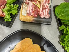 -啊美丽炭火烤肉(滑翔一店)