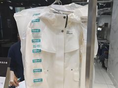 -福奈特洗衣·洗鞋·奢侈品护理(百联中环店)