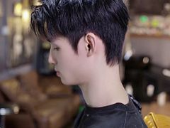 -圆融星座购物中心