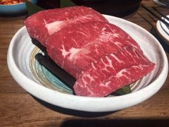 黑牛板腱-明洞阿姨·韩式酱蟹烤肉·创意料理(三元桥店)