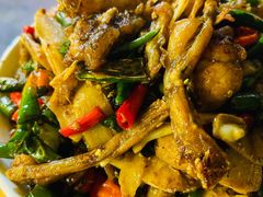 独门姜爆蛙-鸿顺老铁锅美蛙鱼府(解放碑店)