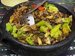-昆虫窝子·特色云南菜(拓东路总店)