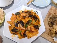 -何适山庄 ·可团建(水长城P2停车场店)