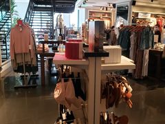 -Abercrombie & Fitch(天环广场店)