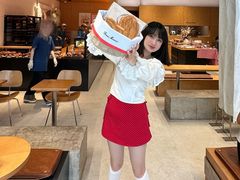 -LANLIZI BAKERY(COSMO店)