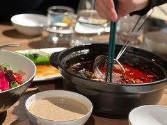 有鸡汤的毛血旺-渝悦情·新派川菜(建国门店)