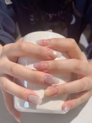 -丽心自助美甲美睫