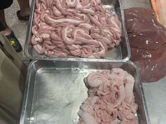 -标记美食新鲜猪杂(兴南大道店)