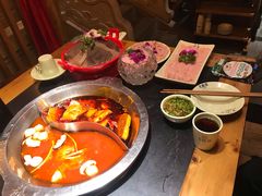 -大龙辣火锅·龙虾·烧烤(湖滨新天地店)