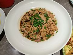 -闫府私房菜·老字号(恒隆店)