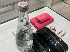 -CHANEL(恒隆广场店)