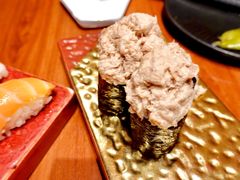 金枪鱼爆炸头军舰-摩打食堂(江南西店)