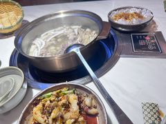 -喃喃椰·糟粕醋·椰子鸡火锅(七堡花园店)