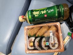 -关西国际机场直营免税店