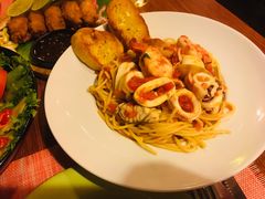 -Chalita Cafe & Restaurant