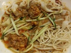 四合一酿皮-金记 酿皮·煲烧饭(万博店)