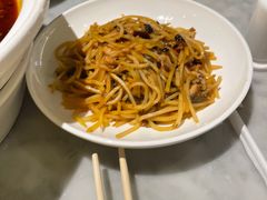 -渝信川菜 · 川味家常菜(财富购物中心店)