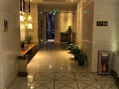 -汤泉良子·沐足·颂钵疗愈·SPA(珠江新城店)