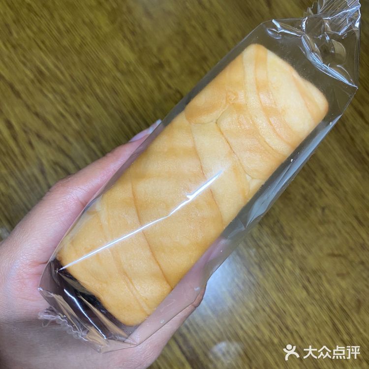 和板砖一样厚的吐司🍞据说是爸爸糖平替