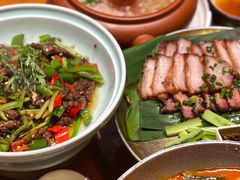 -老滇山寨•云南特色菜•地方菜•民族风情歌舞表演(金碧店)