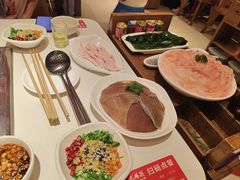 -九码头重庆毛肚火锅(棠岗店)