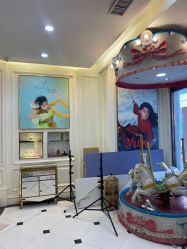 -亲亲宝贝艾尔莎亲子摄影会馆(中华路店)