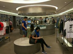 -AAPE BY A BATHING APE(时代广场店)