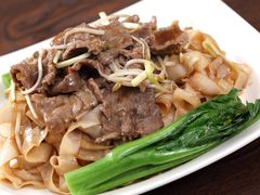湿炒牛河-金鮀岛潮州酒家
