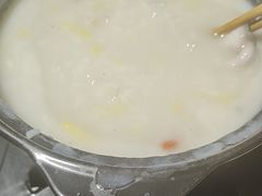 -牛牛和牛海鲜粥底火锅(长虹国际城店)