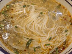 -云阿蛮云南生烫牛肉米线(奉贤路店)