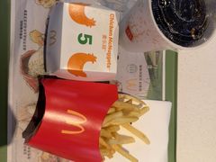 -麦当劳(桃仙机场到达层店)