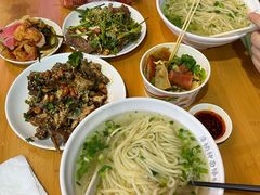 -萍姨抻面馆·鸡架冒菜(清湖店)