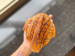 朱古力牛角包-老佛爷饼店