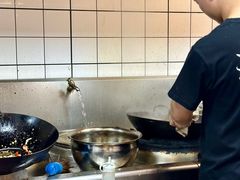 -方铲铲·成都板凳面(滨江银泰店)