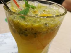 香橙百香果苏打-佰搭果·广式茶餐厅(西华路店)