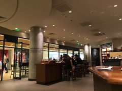 大堂-星巴克臻选(北京银泰店)