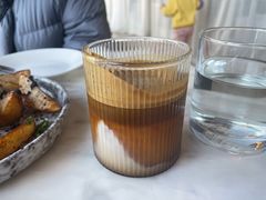 椰奶燕麦奶拿铁-The Rug Cafe(王府中环店)