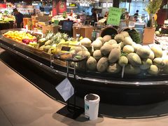 -中百仓储超市有限公司(越秀星汇维港店)