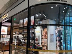 -Laderach 莱德拉(上海环贸iapm店)