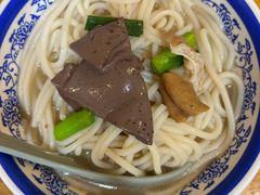 -锦泓老字号猪脏粉(东联大厦店)