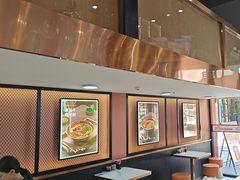 -塞上张记桂林米粉(金凤万达店)